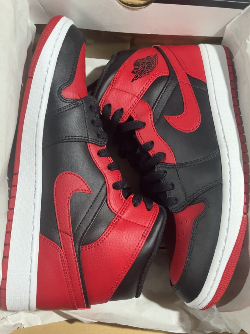 AIR JORDAN 1 MID